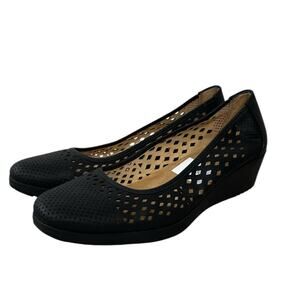 Naturalizer Black Brina Vented Slip-On Wedges Size 10